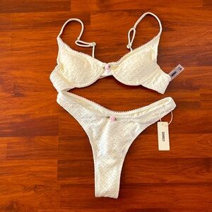 Seamolly Zaful Rosette Bikini Set Thong Bottom Underwire Top Small S Small NWT